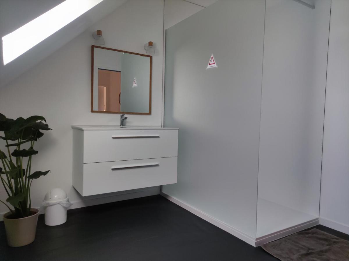 Maison Neuve 4 Ou 5 Personnes Kerguen Plobannalec Esterno foto
